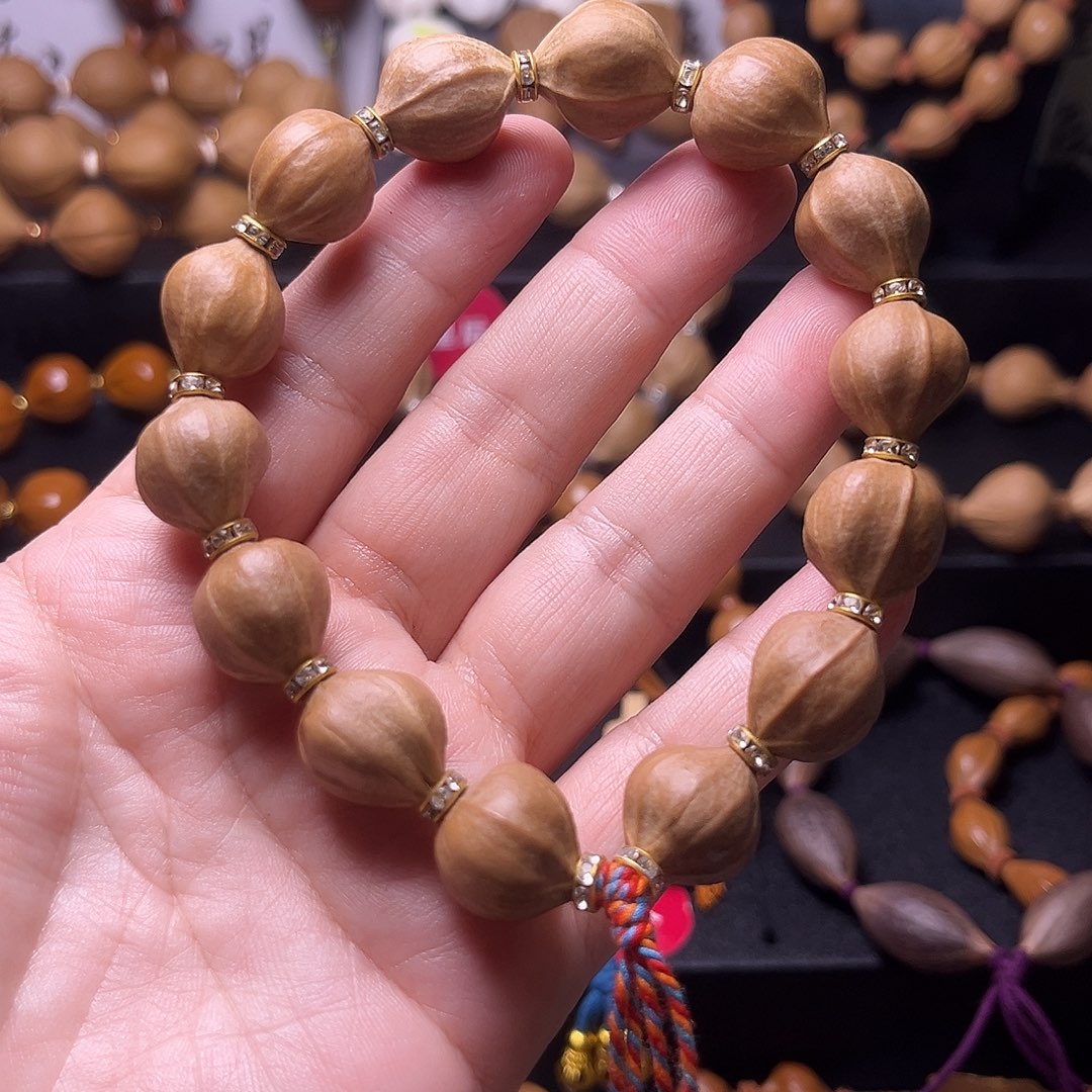 橄榄核手串梅林蜜桃臀13.15异型