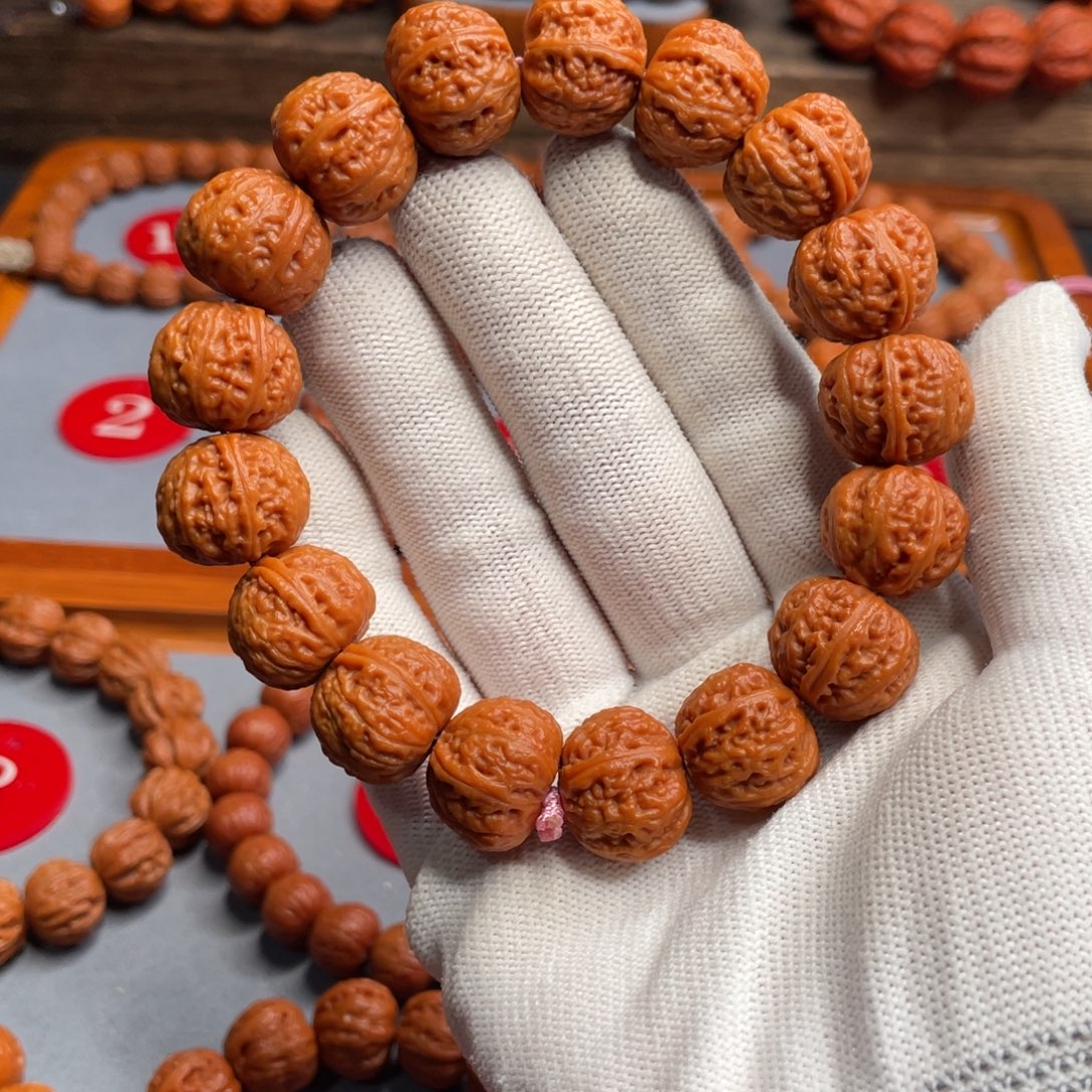 大***蒙手串文玩核桃磨盘