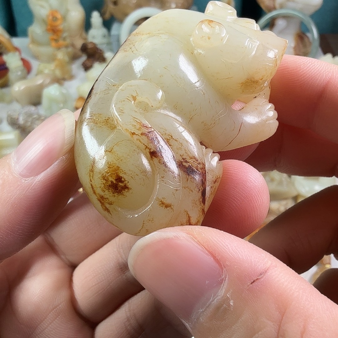 ****和田玉（糖玉）未镶嵌颈饰