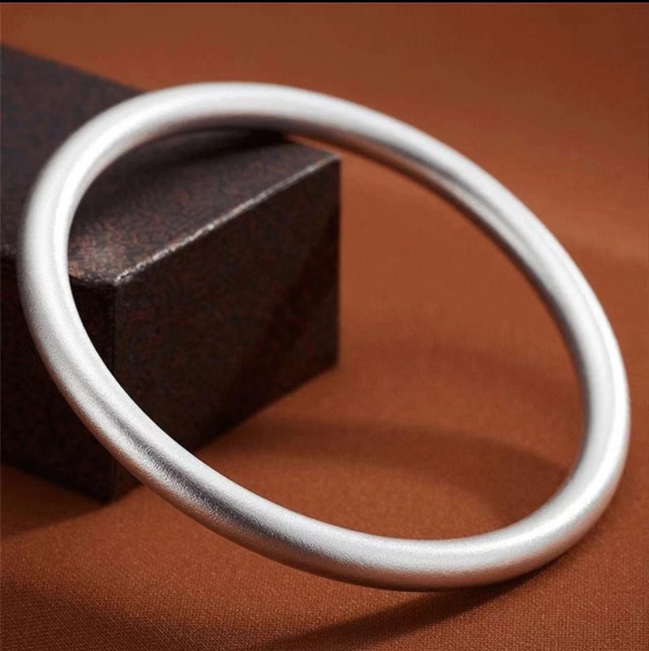 银制品 10号 古法素圈手镯