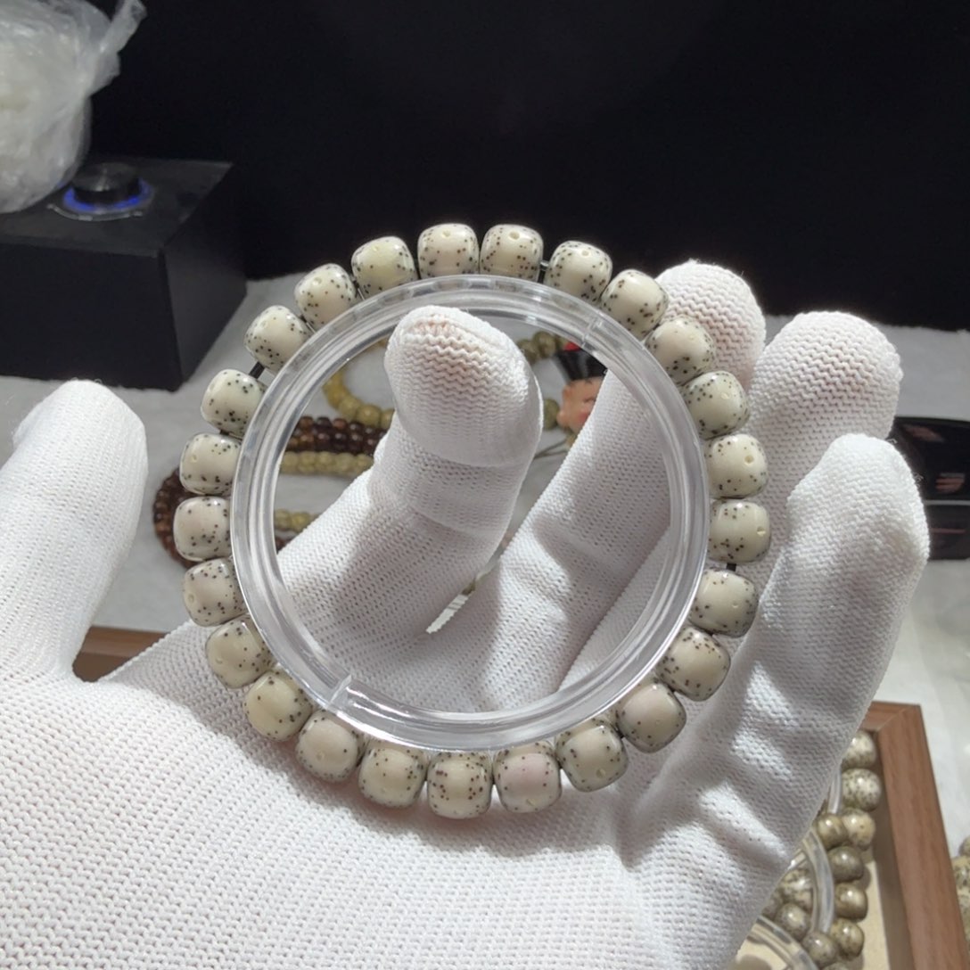 星月菩提吊坠烟**舟98月留白