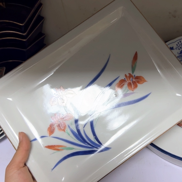 盖碗瓷器直播放漏中