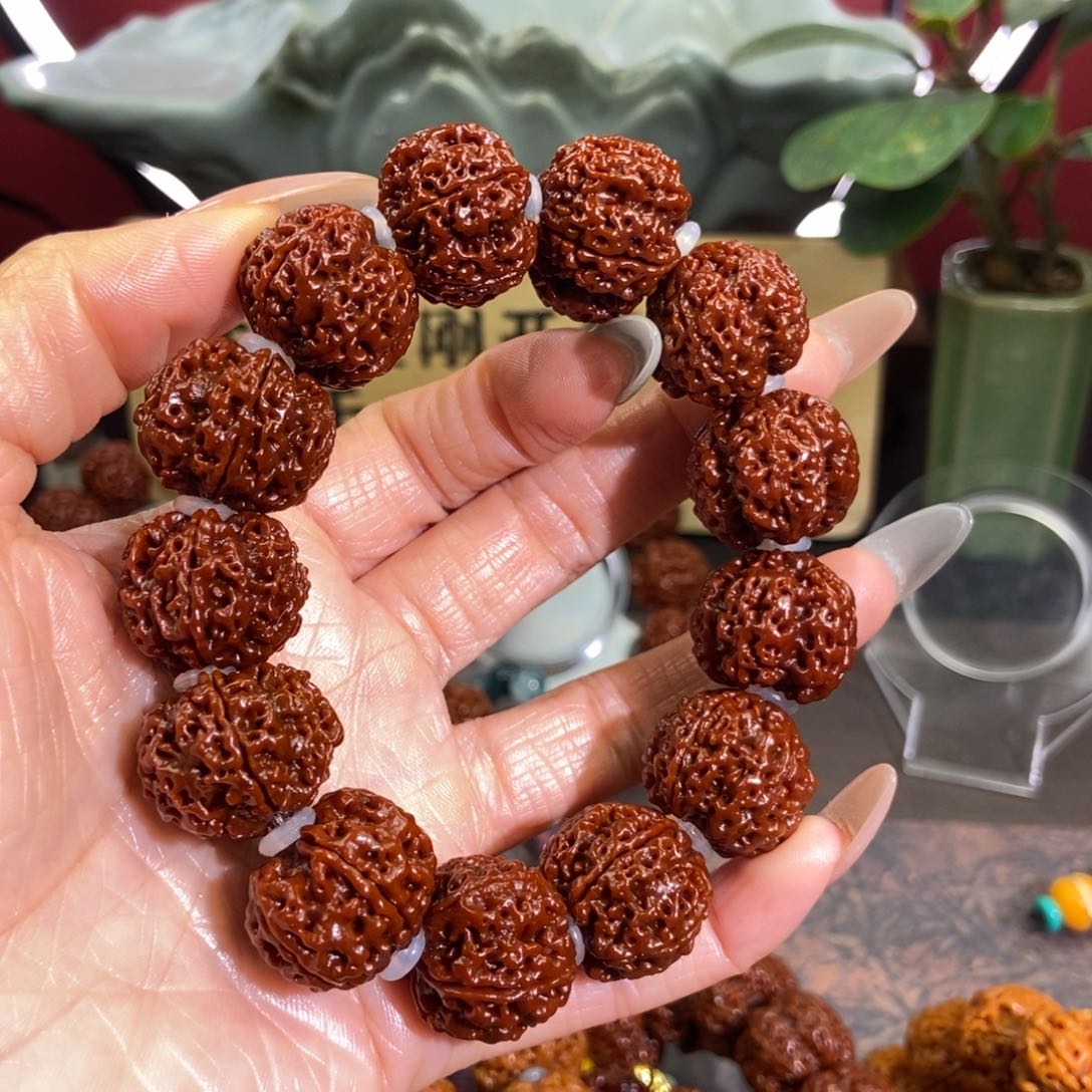 金刚菩提吊坠521素。       