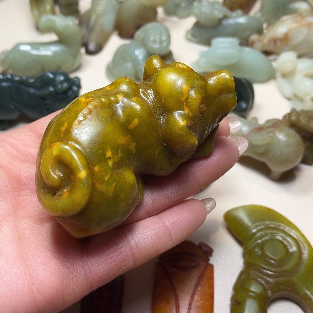 白玉菩提吊坠白玉菩提吊坠