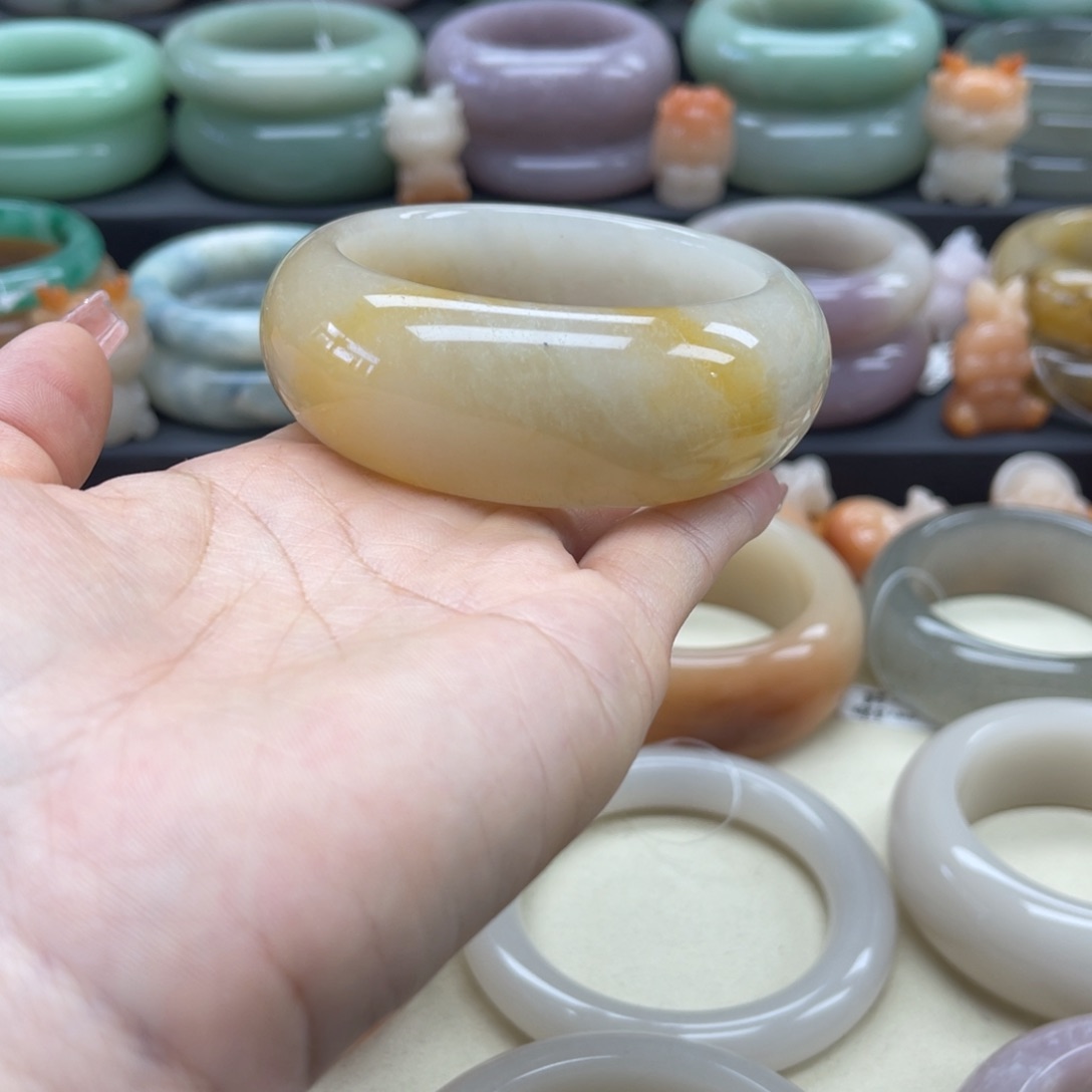 石英质玉我未镶嵌