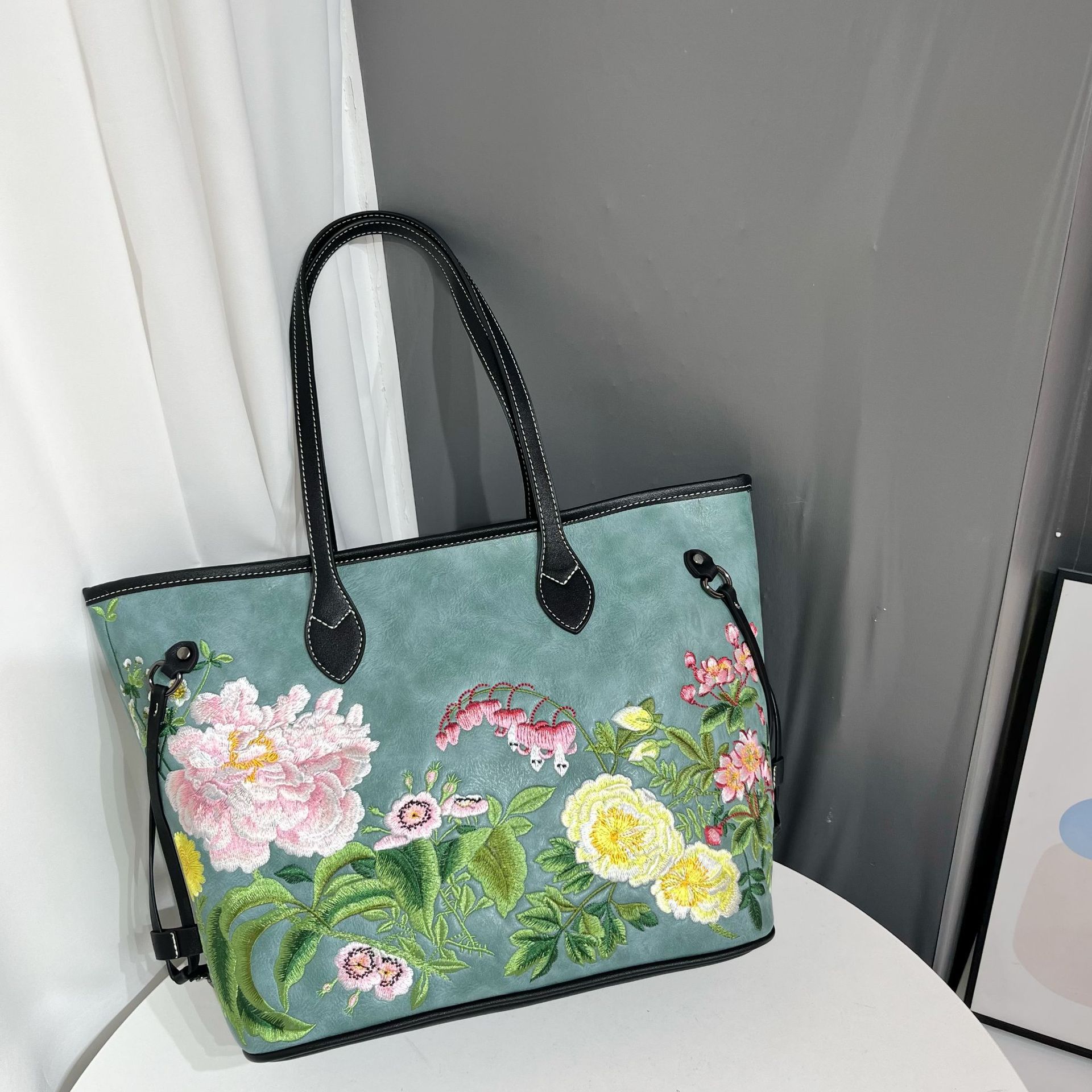 【迷眼厂长专属】刺绣国风百搭斜挎包手提单肩包N9046