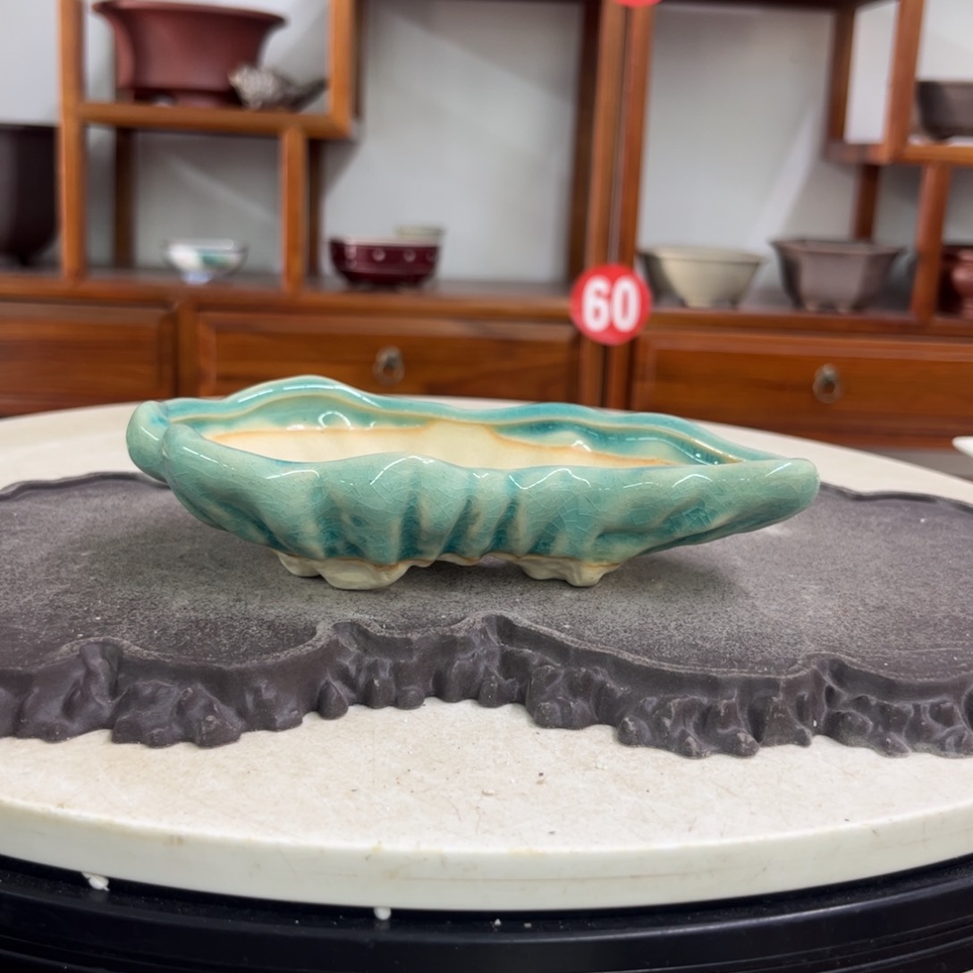 紫砂花盆瑕疵4-17-9。。。