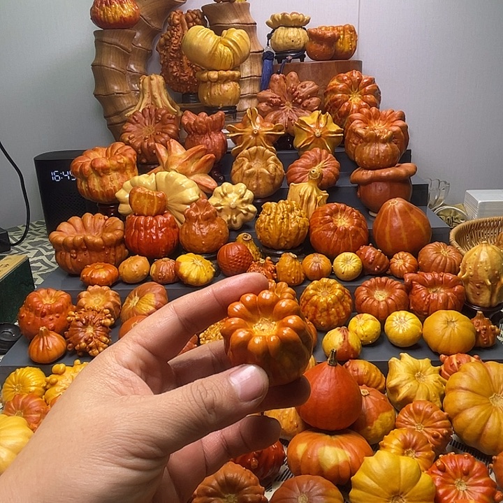 改***灯大叶紫檀（黑酸枝木类）