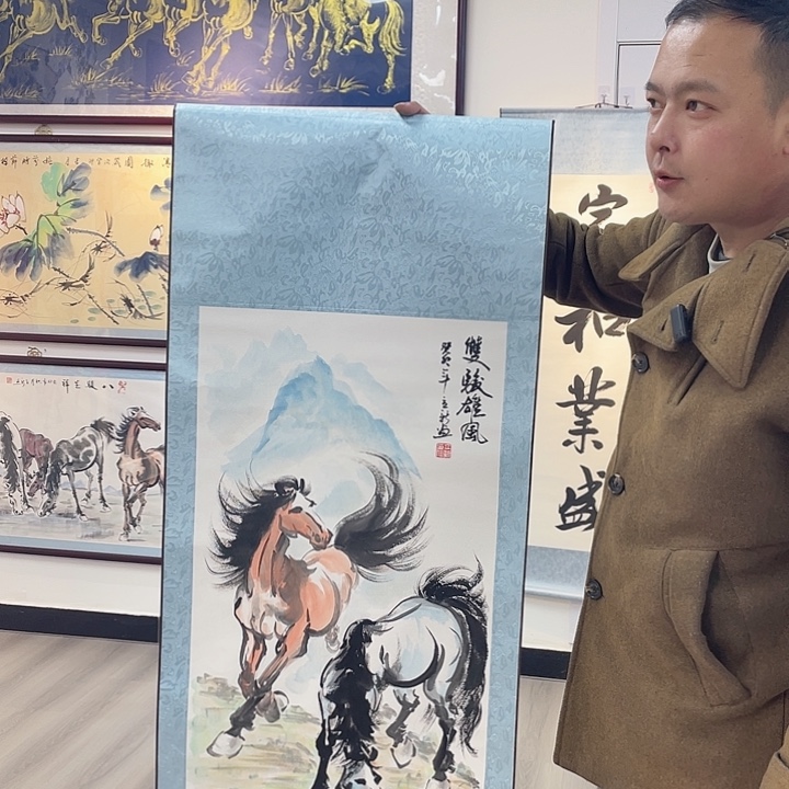 国画双骏雄风手绘作品