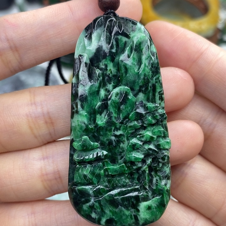 颈饰未镶嵌翡翠吊坠