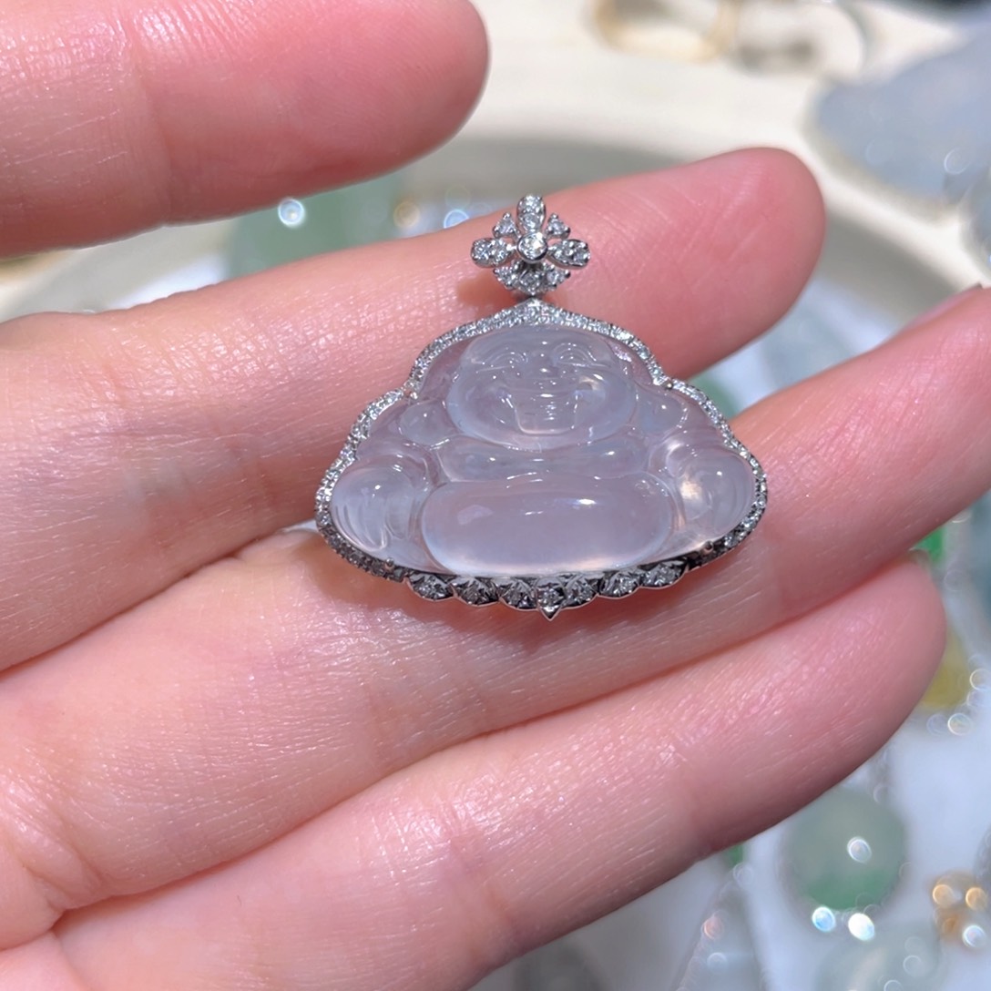 翡翠颈饰18K金镶嵌翡翠