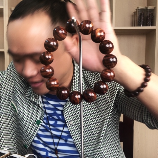 黄花梨/降香黄檀手串/手链1.5紫油梨留疤花手串