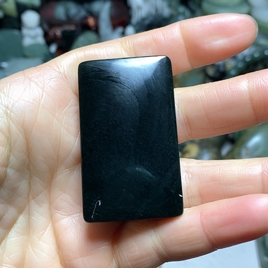 未镶嵌和田玉（糖玉）珠宝半成品