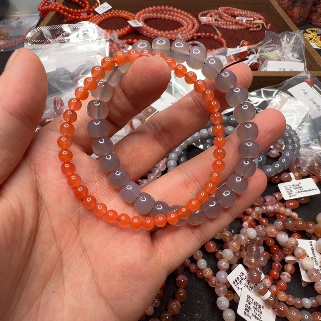 南红玛瑙两条手串 052未镶嵌