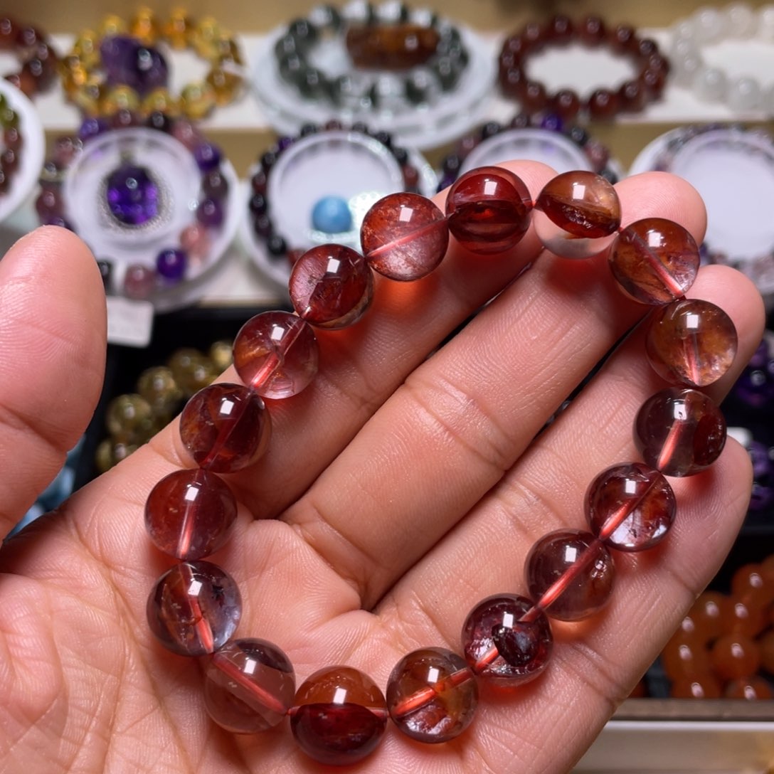 水晶手链未镶嵌牛血红胶花