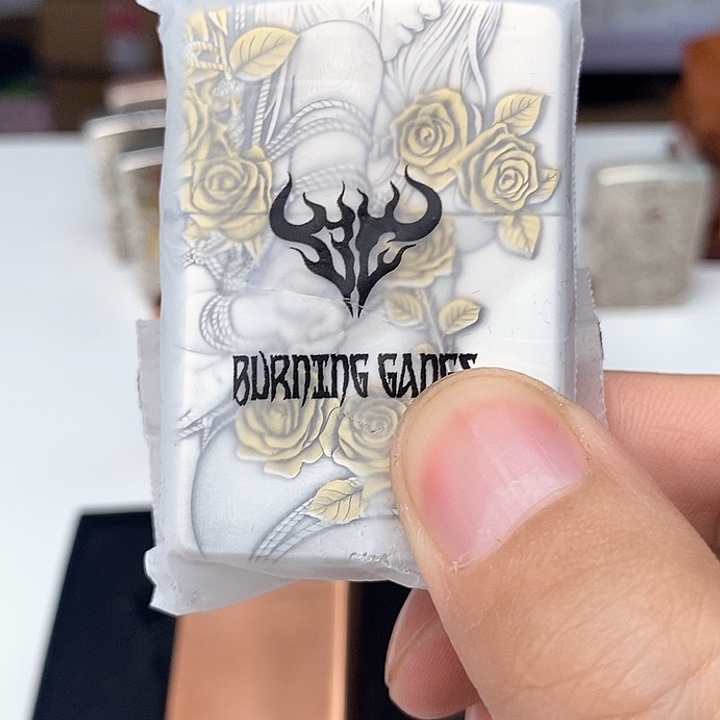 你****！黄铜时刻经雕工艺品