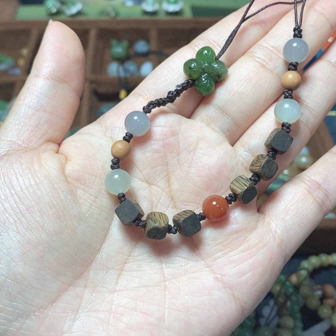 未镶嵌手串和田玉简碧玉小花手机链