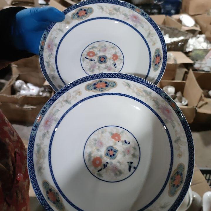 摆件陶瓷盘子碗啥都有