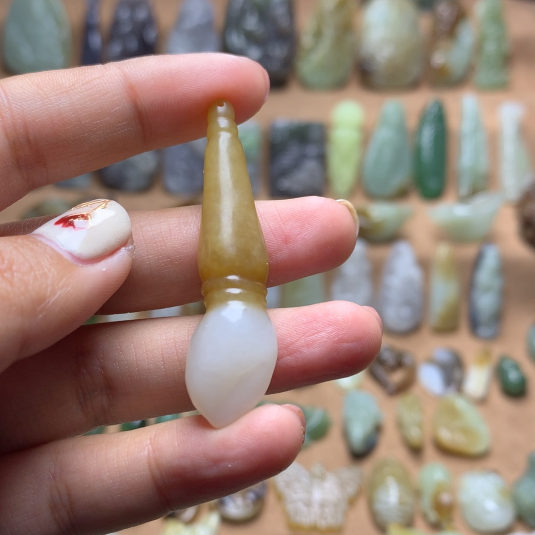 和田玉挂件未镶嵌