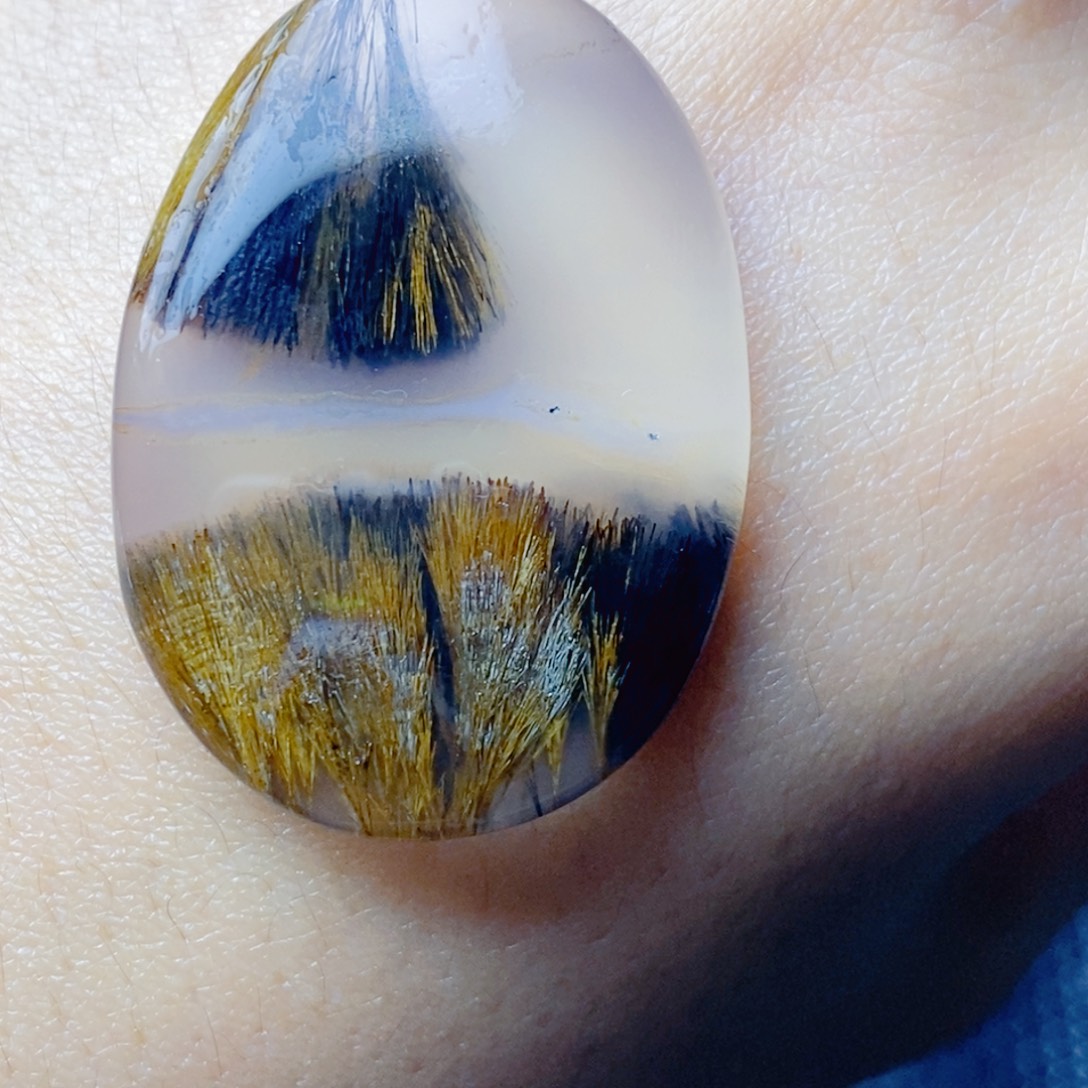 玛瑙/玉髓未镶嵌珠宝奇石