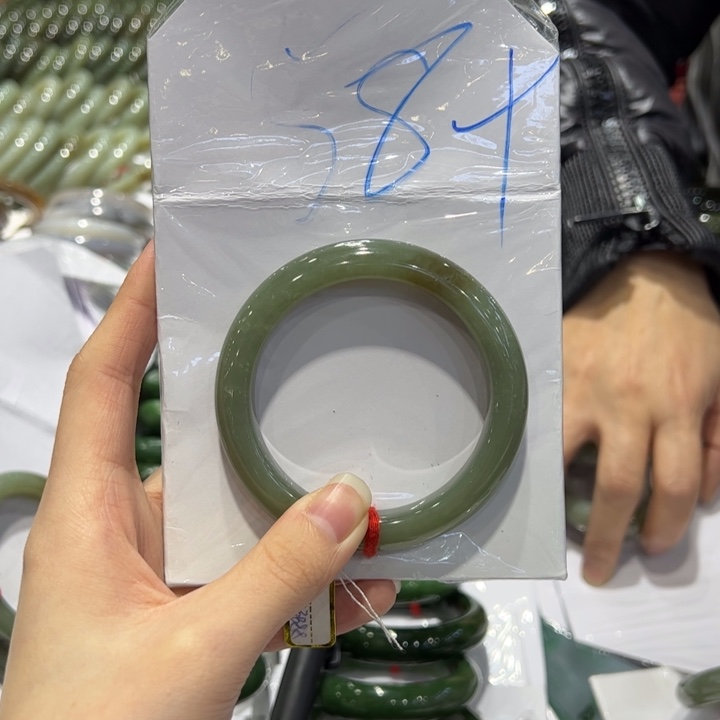 和田玉（糖玉）手镯未镶嵌