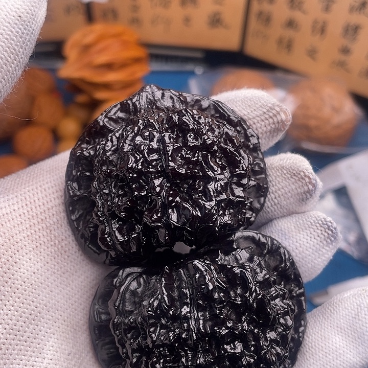 文玩核桃吊坠T****迟官帽z