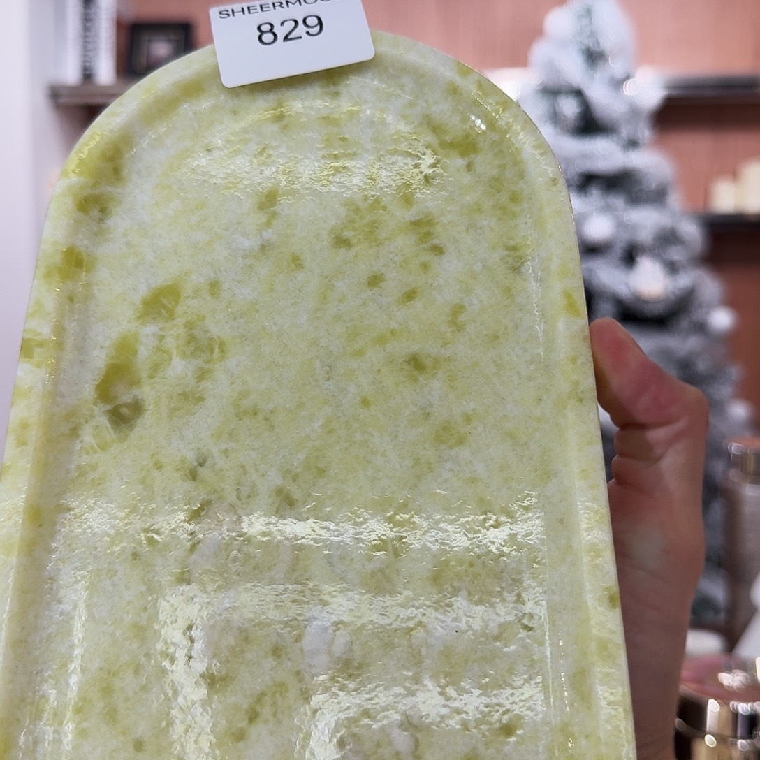 L***6大理石829。  爱尔兰绿赛道盘。  