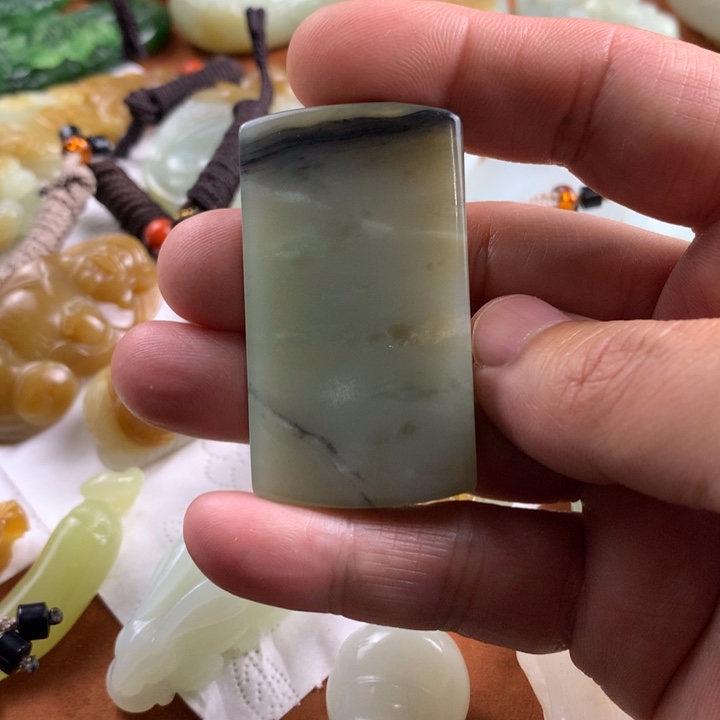 未镶嵌和田玉挂件