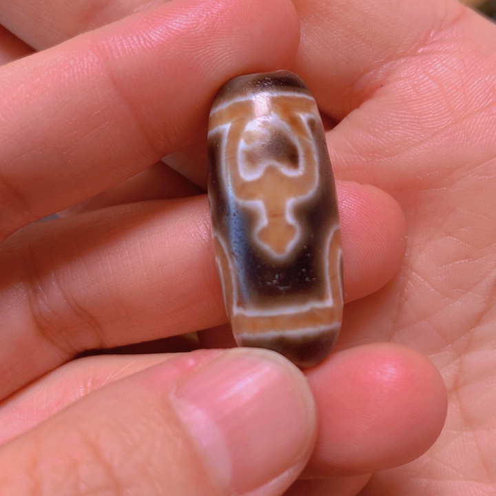 玛瑙/玉髓配饰未镶嵌扎**觉