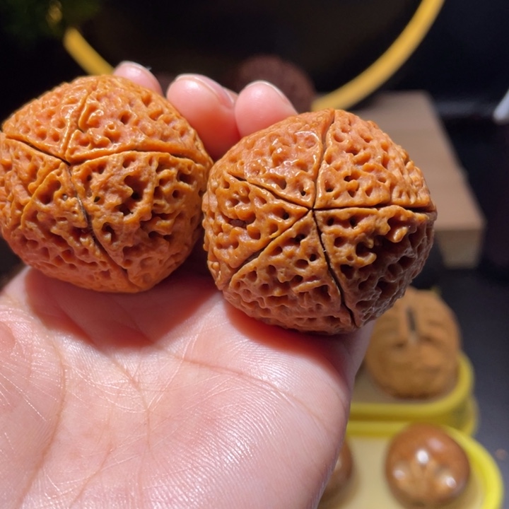 桃核把件五瓣金刚菩提42