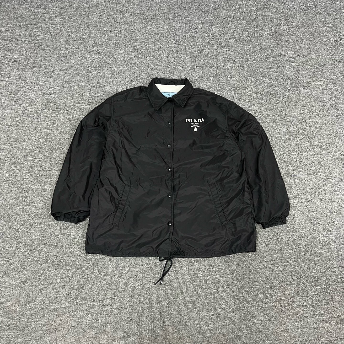 99新 Prada/普拉达 普拉达 黑色 胸口字母logo 棉服 外套 36码