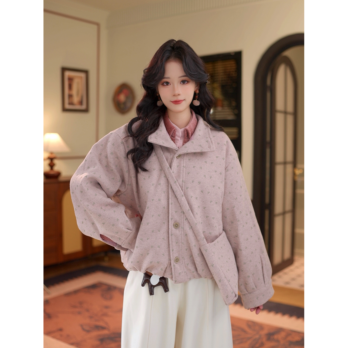 芷莹【冬浣】单排扣翻领短款开衫上衣冬季休闲加厚毛呢外套#K10303