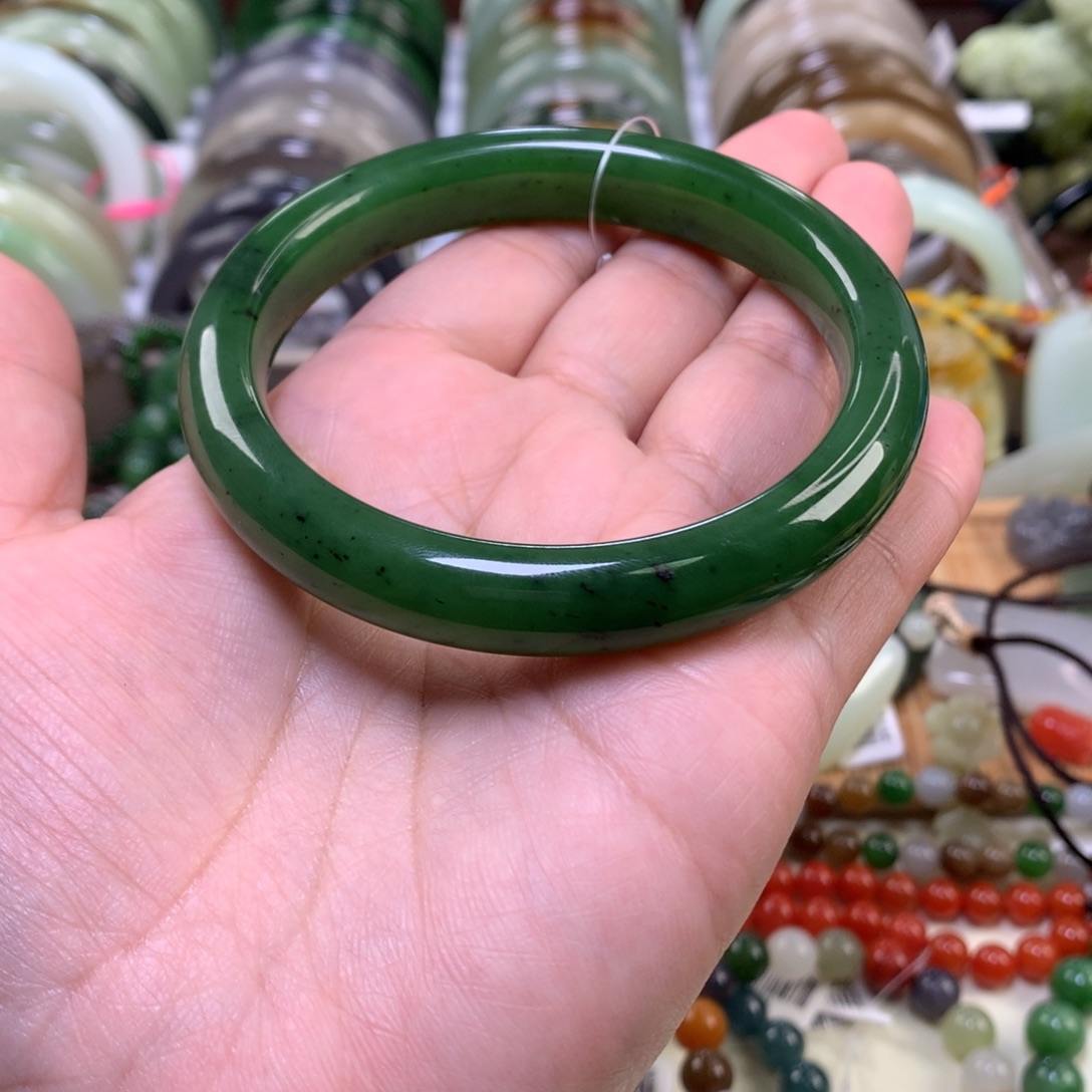 和田玉（碧玉）未镶嵌手镯63_64口径