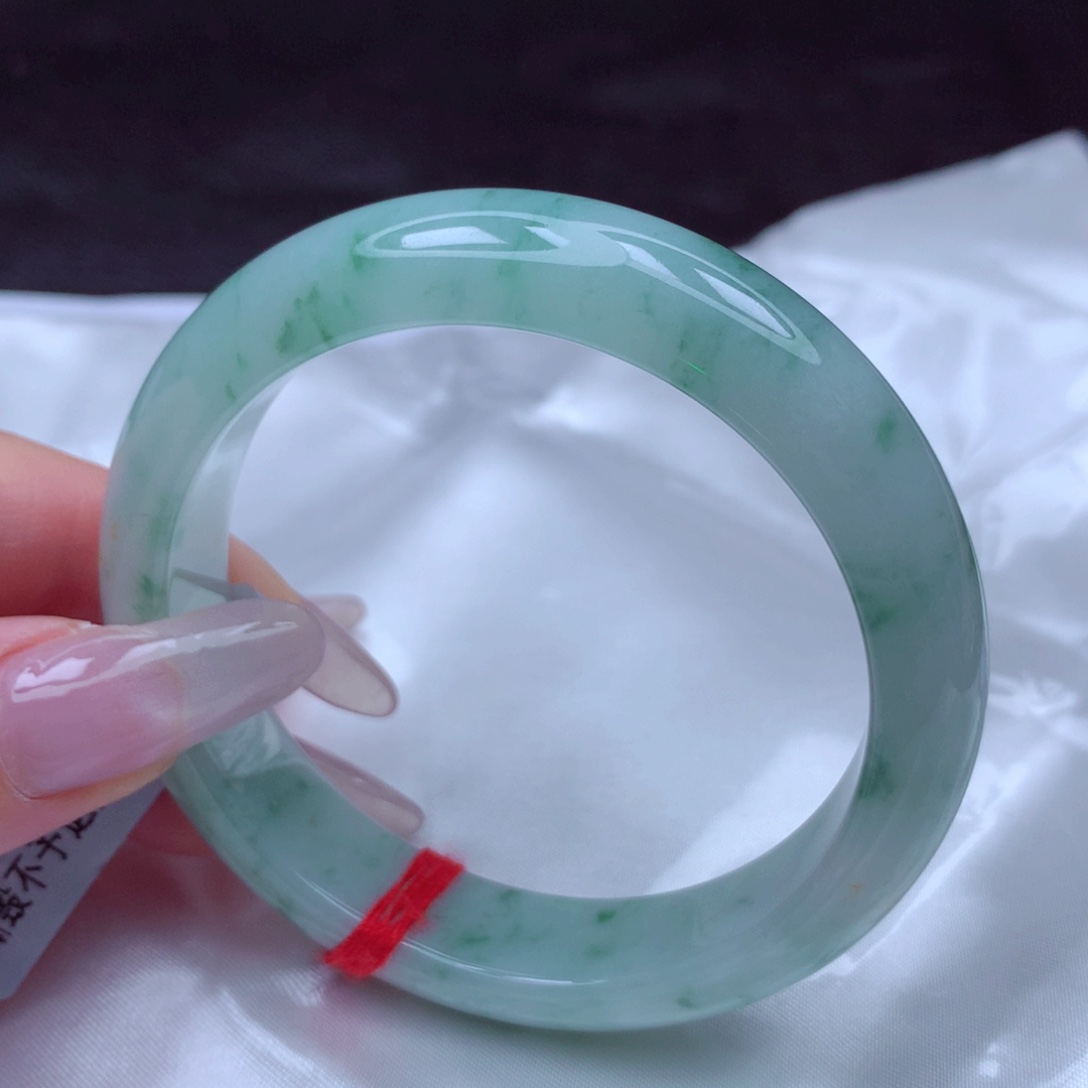 翡翠未镶嵌手镯手镯55