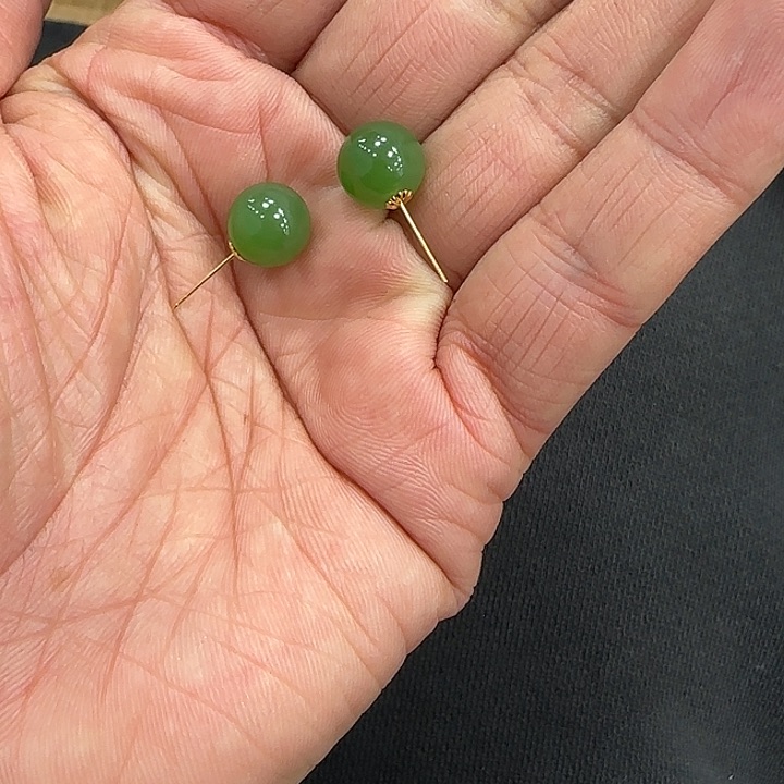 和田玉（碧玉）颈饰18K金镶嵌卡9.6