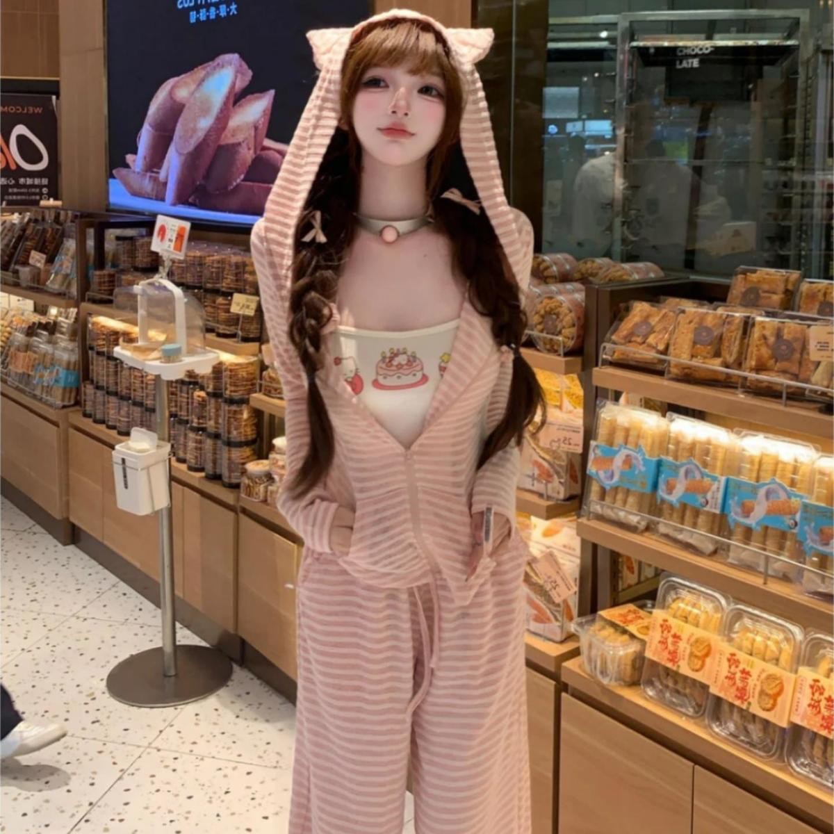 慵懒猫咪修身显瘦纯欲网红风连帽背心上衣+阔腿长裤套装女早秋