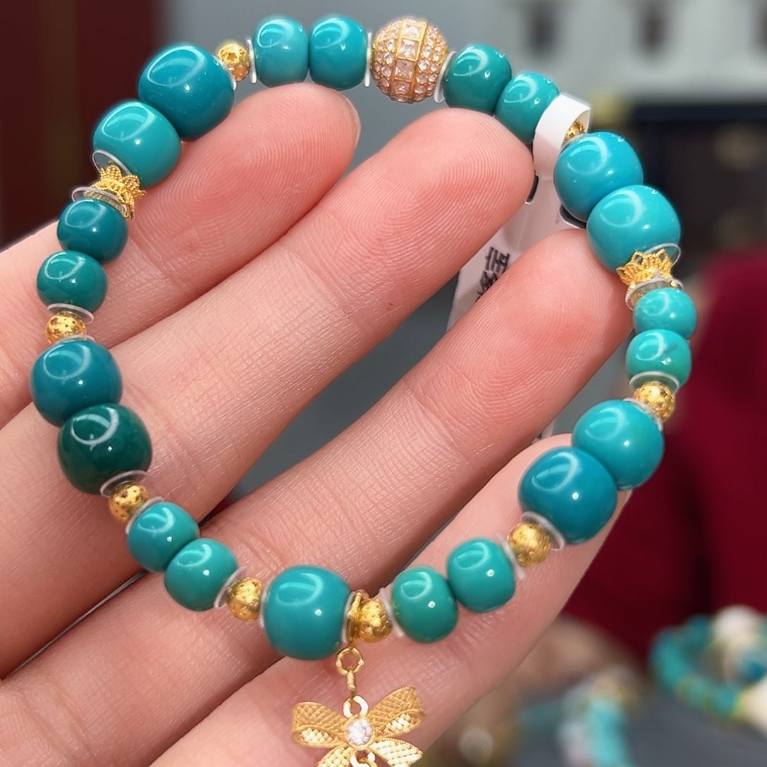 绿松石珠宝奇石18K金镶嵌