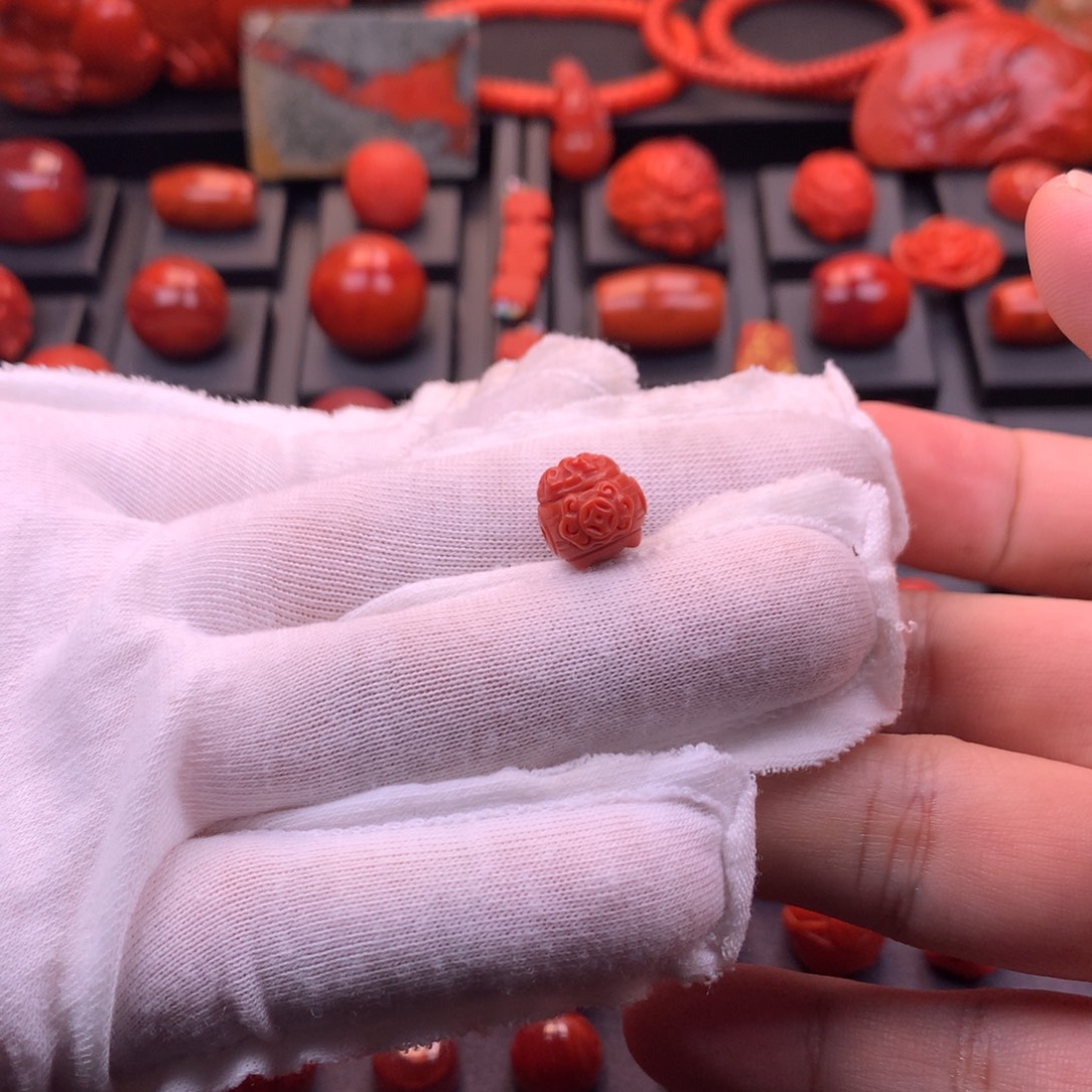 南红玛瑙未镶嵌精工雕刻聚宝炉顶珠10.5mm