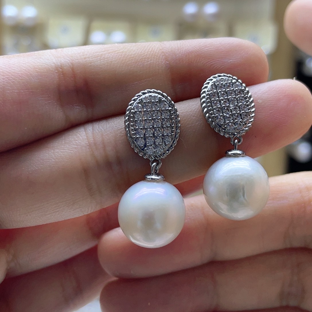 银S925镶嵌淡水珍珠耳饰