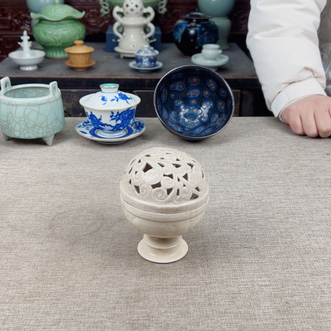 瓷片陶瓷艺术瓷器摆件