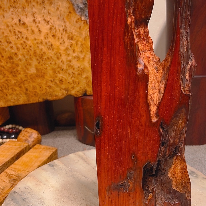 小***家端景台紫檀木类檀香