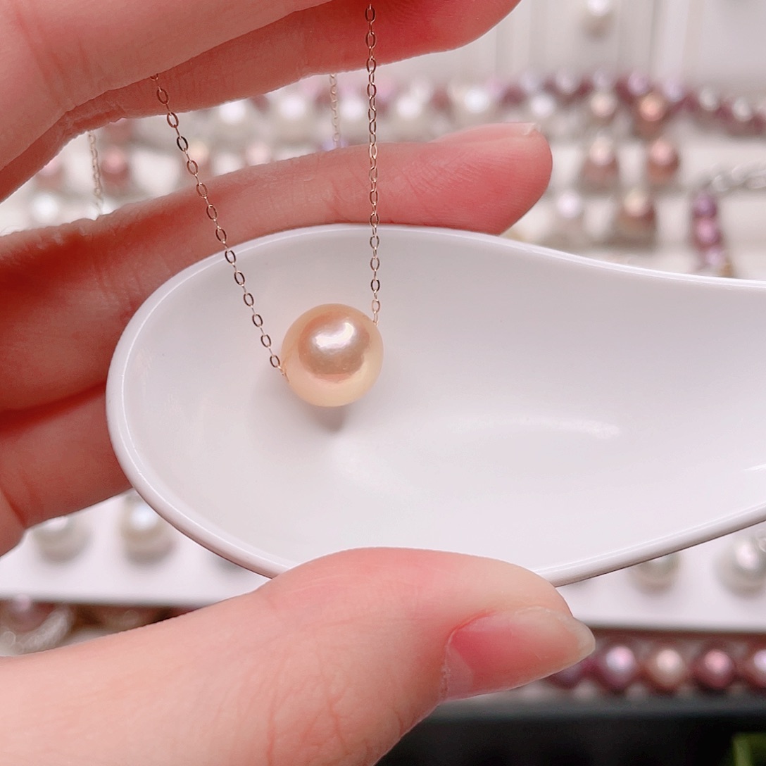 淡水珍珠吊坠(赠链)合金