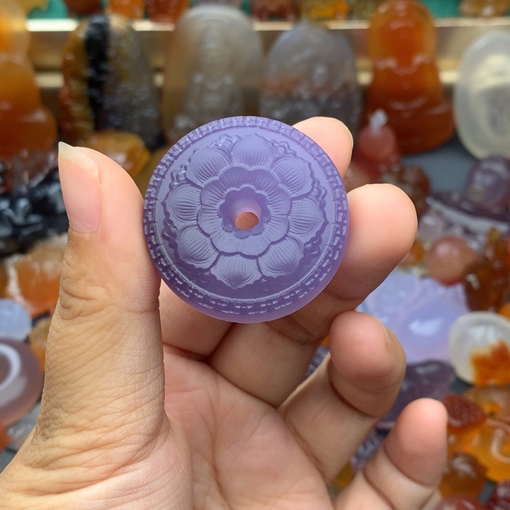 拓***球未镶嵌颈饰玛瑙/玉髓