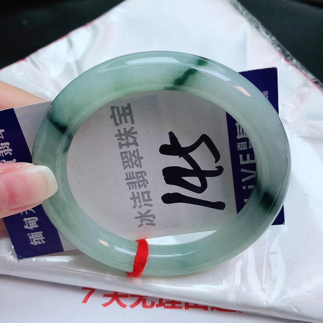 翡翠手镯未镶嵌缅甸天然a货翡翠手镯