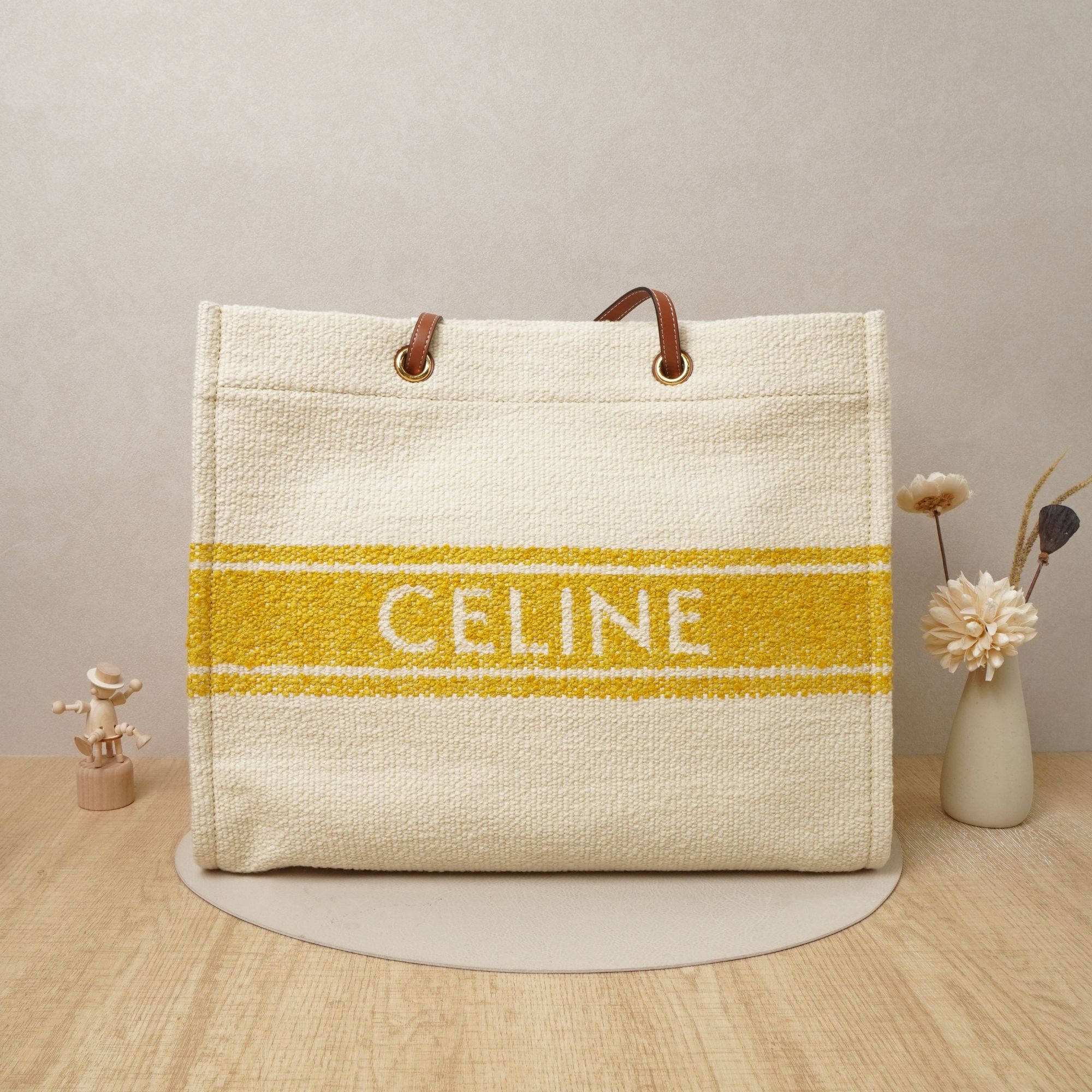 95新 Celine/思琳 赛琳pleinsoleil托特大号黄色毛妮/DS036222