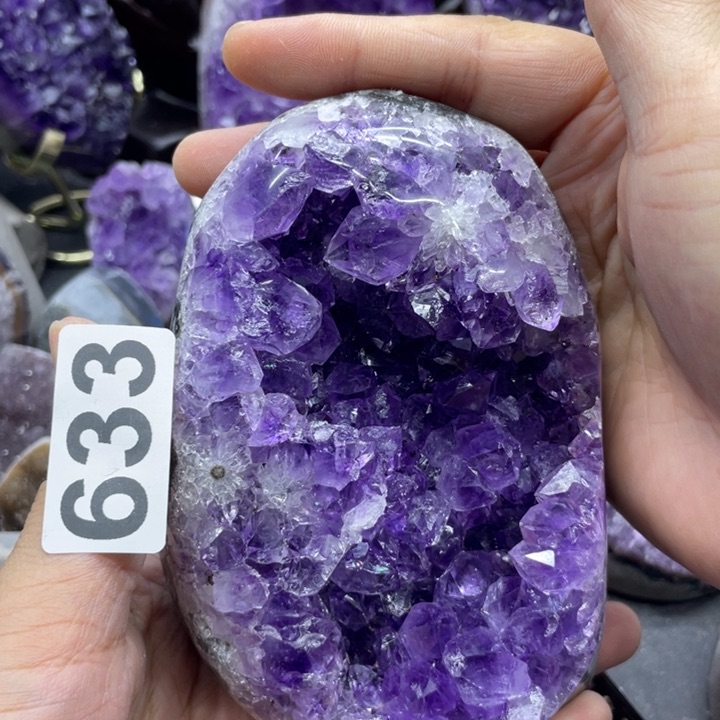 未镶嵌水晶大型摆件（非配饰）