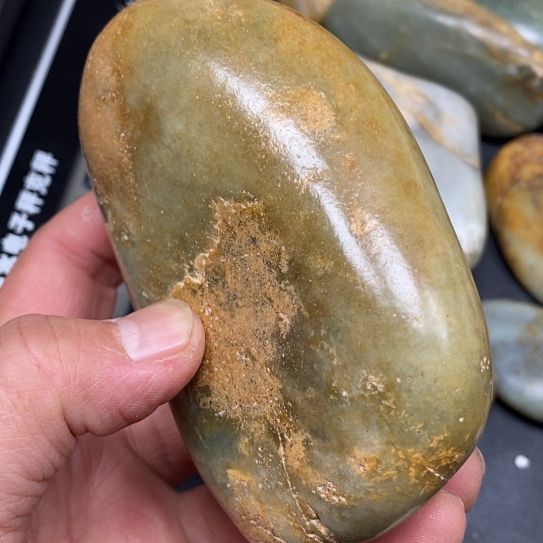 和田玉（糖玉）笔搁未镶嵌