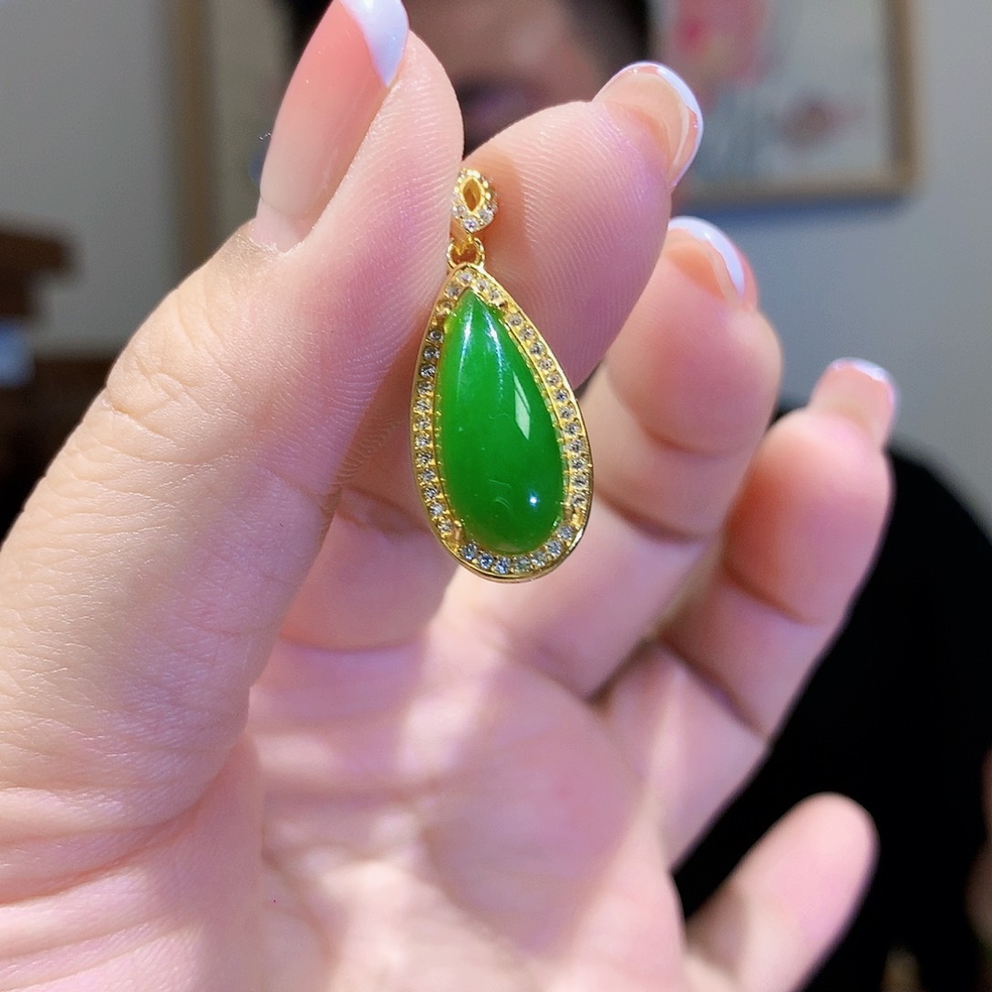 和田玉（碧玉）颈饰银S925镀金镶嵌