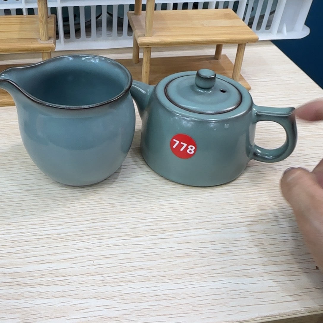 瓷片小微瑕，编号发货。。。。。