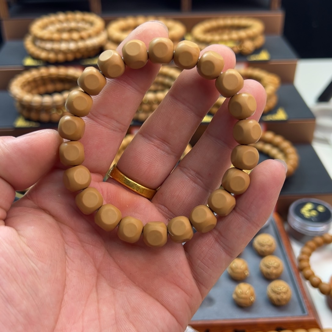 猴头核桃手串全品9.3六方12号